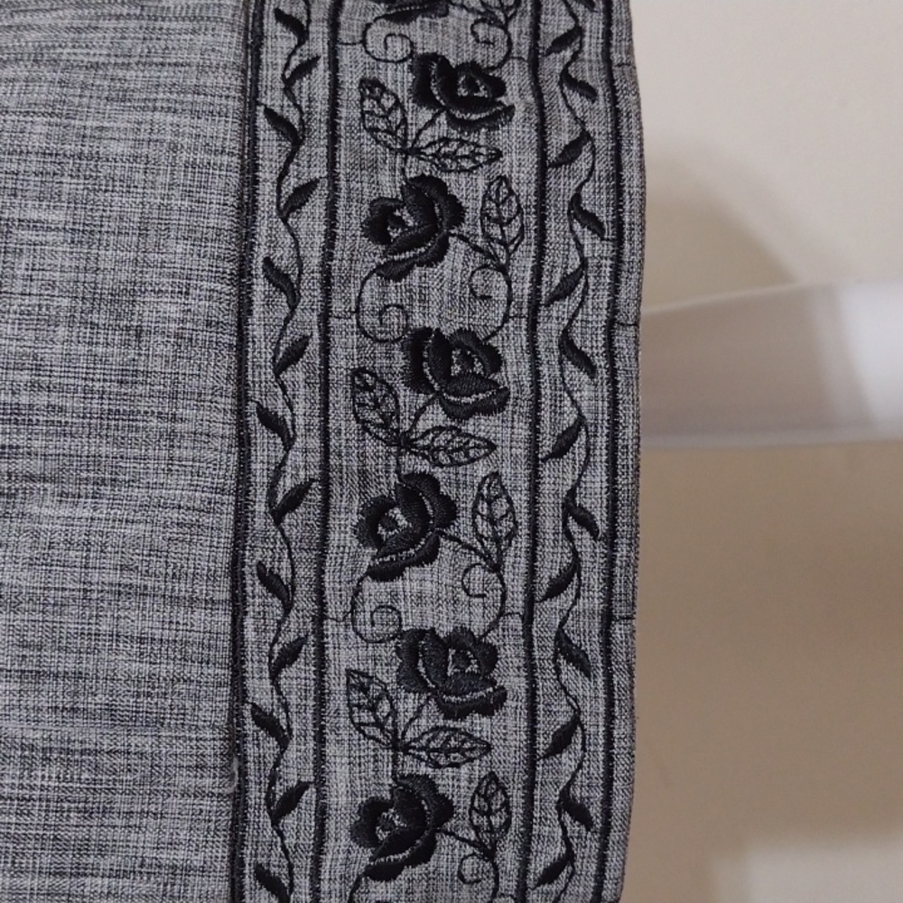 Basic Equipment Vintage Button Front Sleeveless T… - image 2